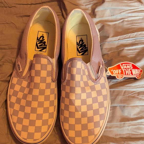 Vans women’s Lavender Checkered Slip-On Sneakers - Picture 4 of 4